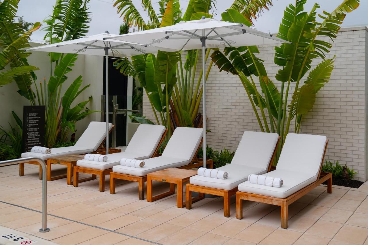 Ette Luxury Hotel & Spa Four Corners ภายนอก รูปภาพ Sunloungers